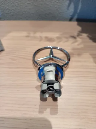 Estrella Mercedes Benz Cromada