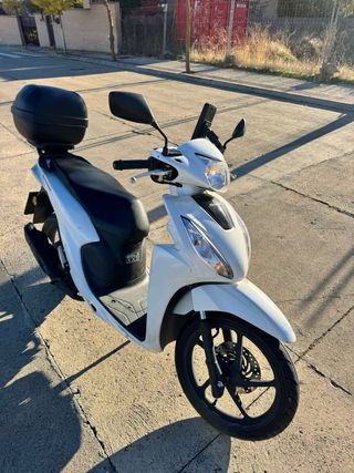 Honda Vision 110cc Moto Scooter Automática