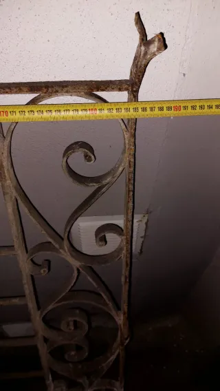 Rejas de forja estilo modernista