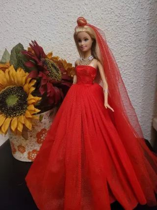 Barbie Sposa in Abito Rosso