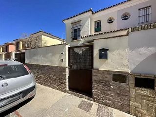 Casa adosada en venta en Las Palmeras-Dehesilla en Sanlúcar de Barrameda