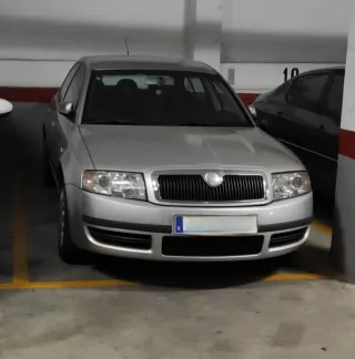 Skoda Superb 2003