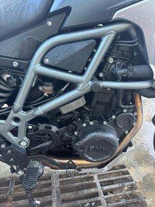 BMW F 700 GS  ( motor 796 cc ) impoluta