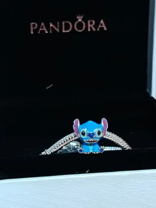 Pulsera Pandora Corazón con Charm