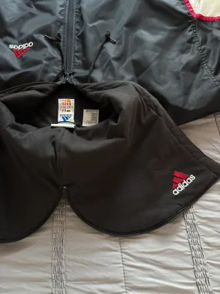 Chaqueta Adidas Vintage Y2K Negra R39