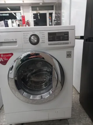 Lavadora marca LG 8kg 1400rpm A+++