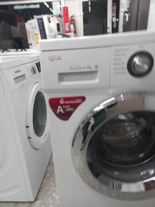 Lavadora marca LG 8kg 1400rpm A+++