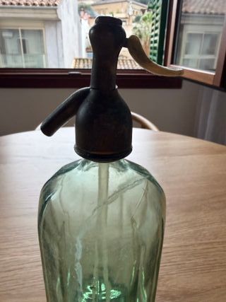 Sifón de cristal verde