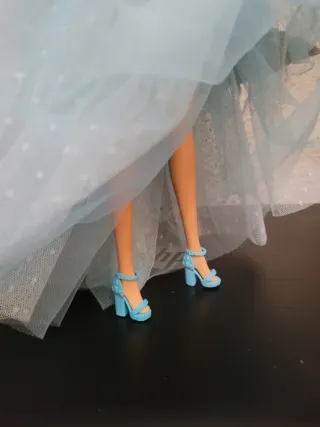 Muñeca Barbie Vestido Azul