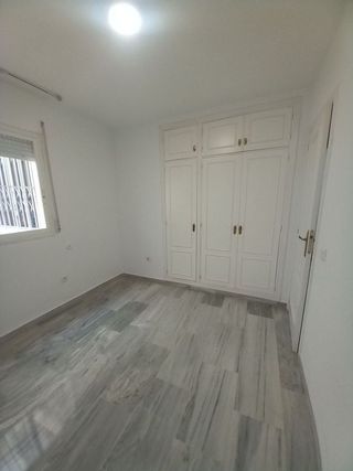 Piso en alquiler en El Candado - El Palo en Málaga