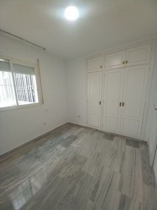 Piso en alquiler en El Candado - El Palo en Málaga