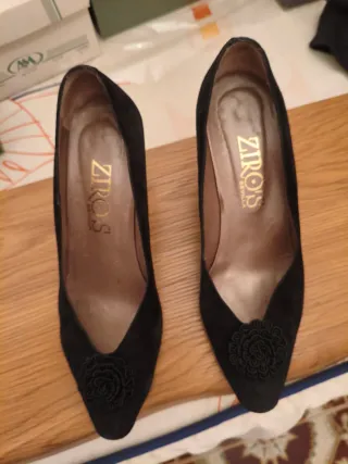 Zapatos Ziros Talla 39 Negros