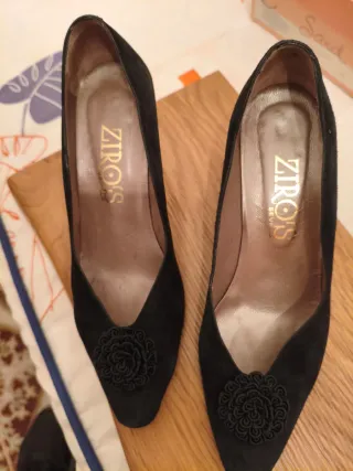 Zapatos Ziros Talla 39 Negros