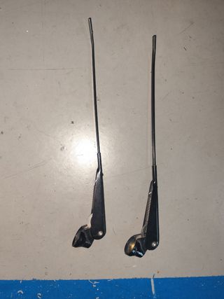 Brazos limpiaparabrisas Seat 127