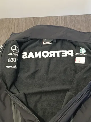 Chaqueta Tommy Hilfiger Mercedes AMG