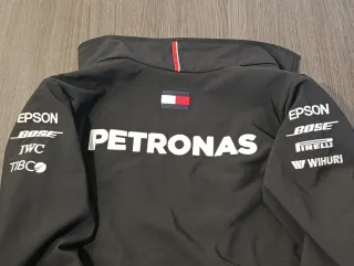 Chaqueta Tommy Hilfiger Mercedes AMG
