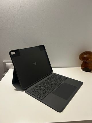 Logitech Combo Touch iPad Air 13" (M2) + Scontrino
