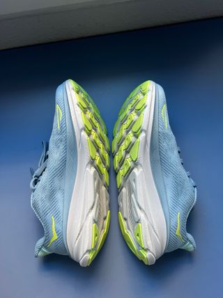 Hoka Clifton 9 Talla 39 1/3