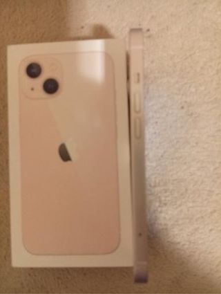 iPhone 13 Rosa Blanco.