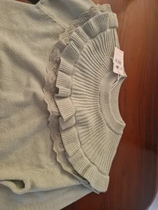 Jersey niña con volantes y encaje