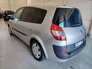Renault Grand Scenic 2006