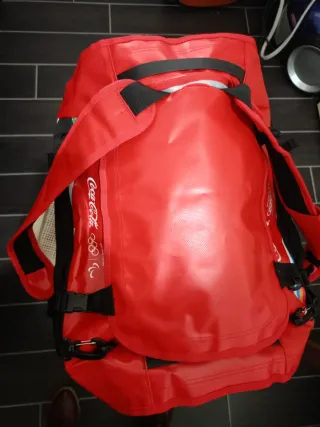 Num. 2 pezzi Zaino e borsone Cola Olimpiadi Milano