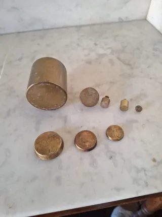 Set 8 Ponderales Latón