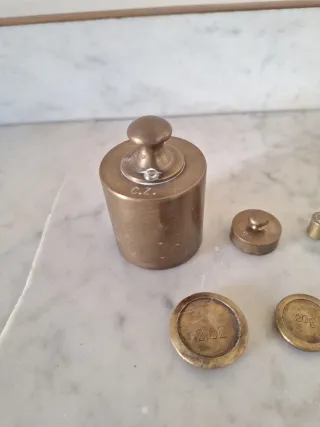 Set 8 Ponderales Latón