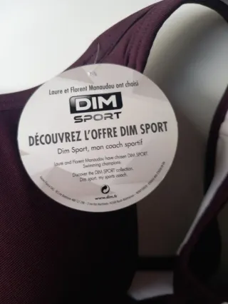 Sujetador deportivo DIM morado