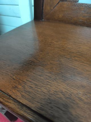 Banco de madera vintage. Iglesia.