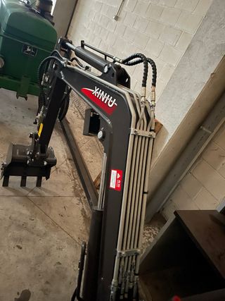 Miniexcavadora 1 tonelada