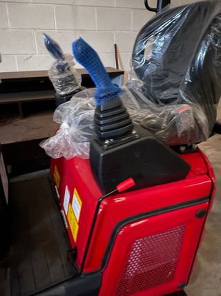 Miniexcavadora 1 tonelada