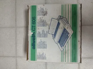 Máquina de escribir Olivetti CT606