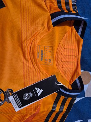 Camiseta Real Madrid Adidas Naranja Talla L