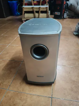Subwoofer Samsung Plata