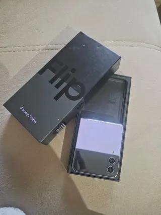 Samsung Galaxy Z Flip 4 Morado Caja Original