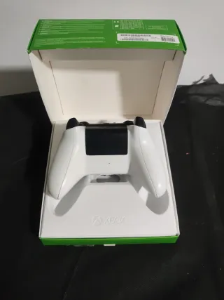 Mando Xbox + 2 juegos