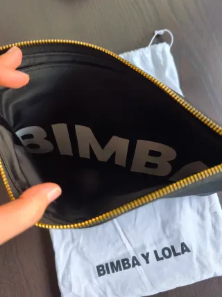 Bimba y Lola Neceser Negro con Correa