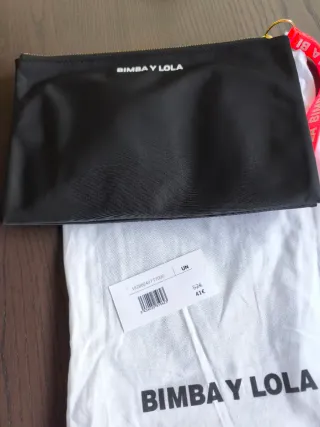 Bimba y Lola Neceser Negro con Correa