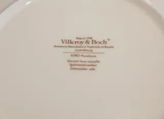 BONITO JUEGO DE 3 PLATOS DE ENSALADA,VILLEROY BOCH