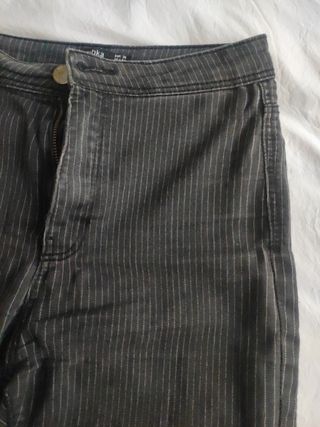 Pantalón pitillo Bershka