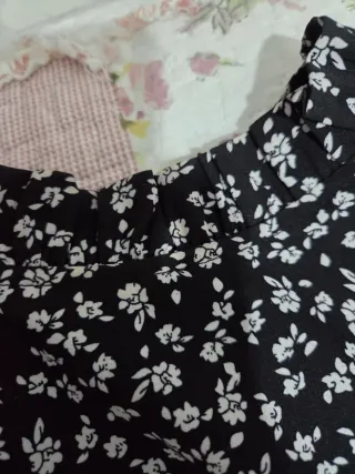 Vestido corto estampado floral