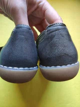 Zapatos gris talla 38, piel