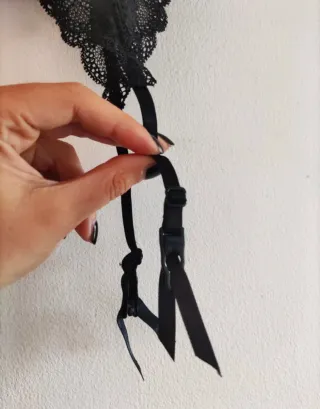 Reggicalze nero pizzo