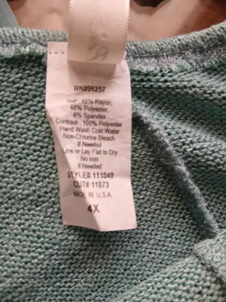 Blusa verde menta con encaje talla 4XL