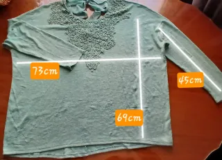 Blusa verde menta con encaje talla 4XL