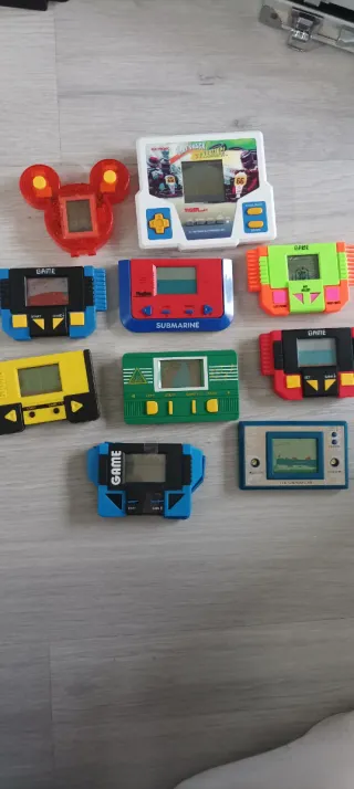Lote 9 Consolas Retro LCD
