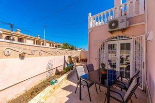 Casa adosada en venta en Playa de los Locos en Torrevieja