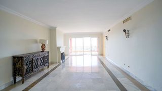 Piso en alquiler en Benahavís