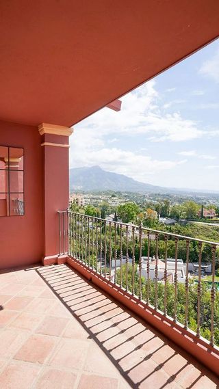 Piso en alquiler en Benahavís